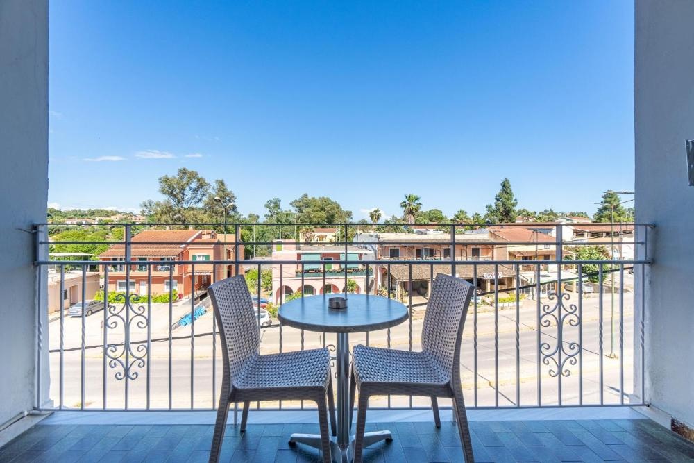 Angela Hotel & Apartments