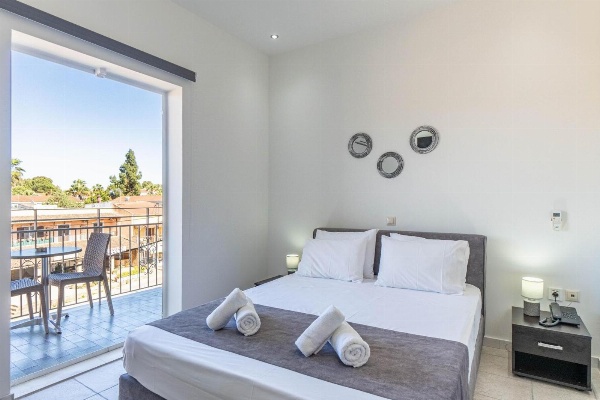 Angela Hotel & Apartments Main image